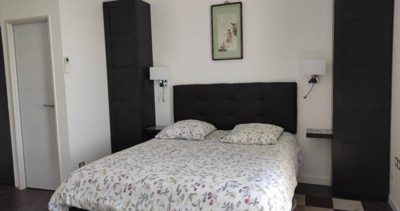 Maison D'Hotes Coeur D'Herault - Gite Et Chambres D'Hotes - Spa & Massages Péret Εξωτερικό φωτογραφία