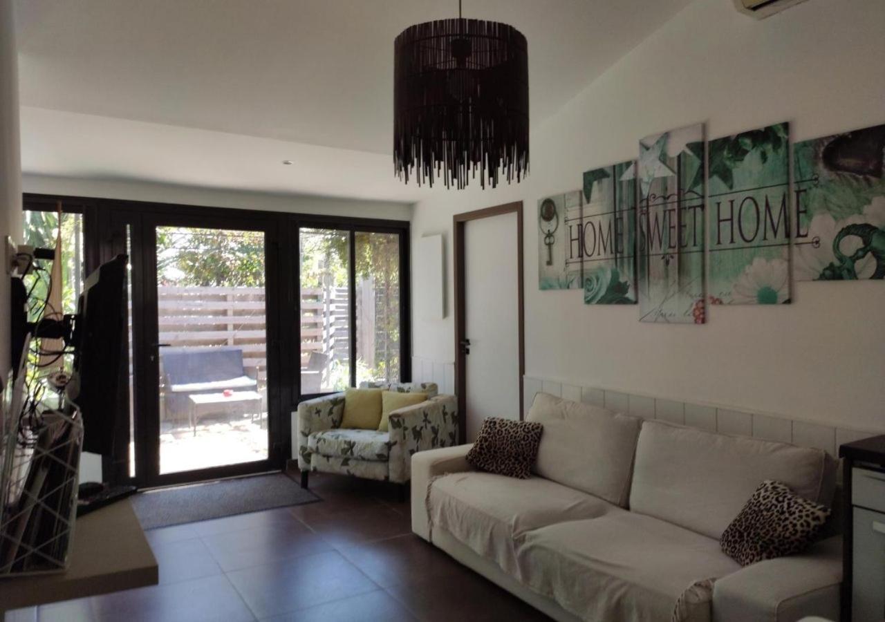 Maison D'Hotes Coeur D'Herault - Gite Et Chambres D'Hotes - Spa & Massages Péret Εξωτερικό φωτογραφία