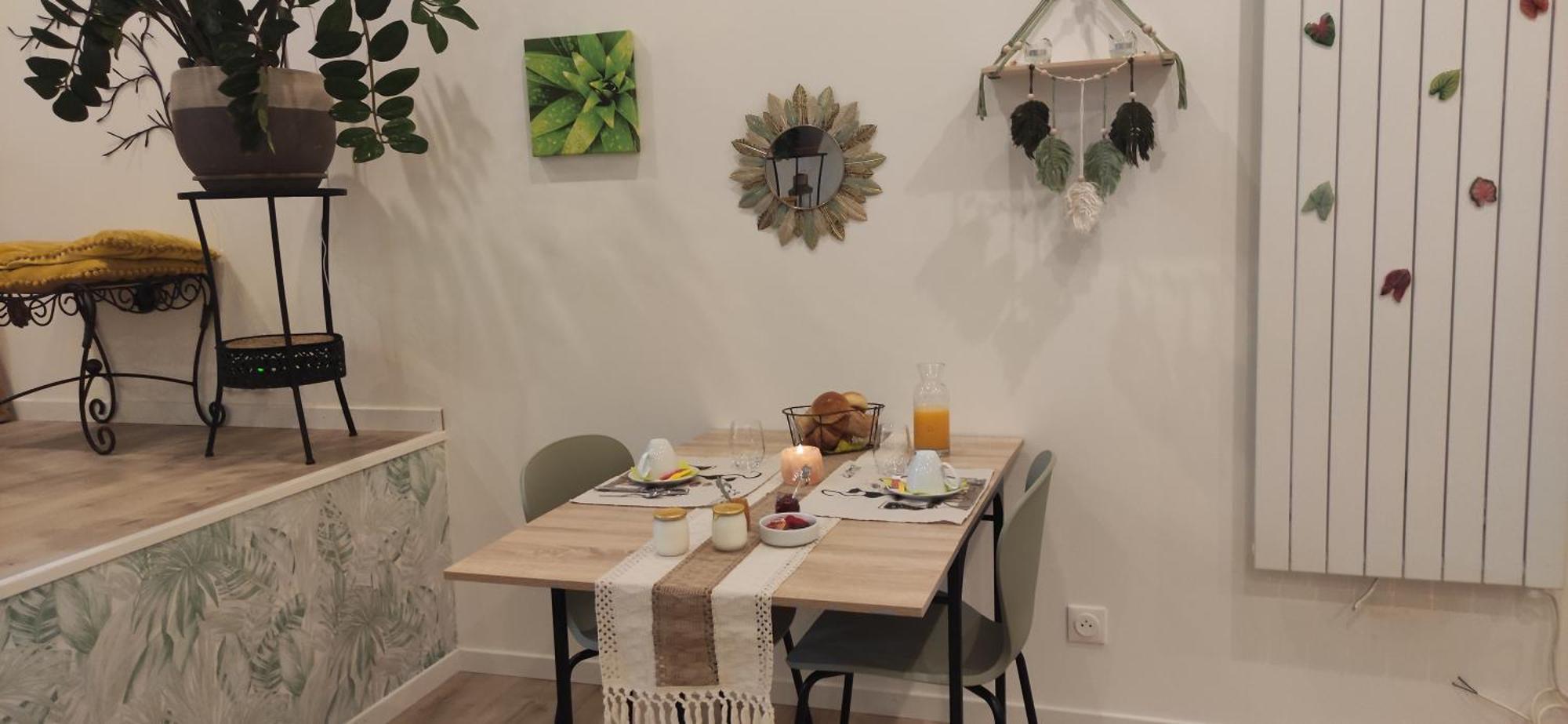 Maison D'Hotes Coeur D'Herault - Gite Et Chambres D'Hotes - Spa & Massages Péret Εξωτερικό φωτογραφία